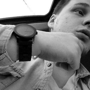 Meet your Posher, Dakota