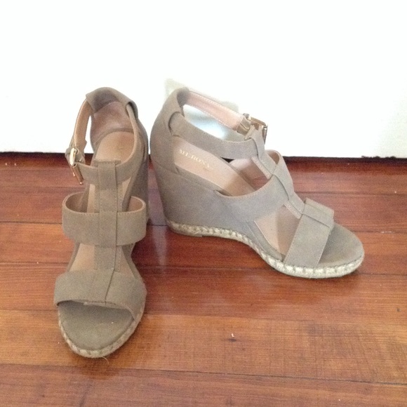 Suede wedges