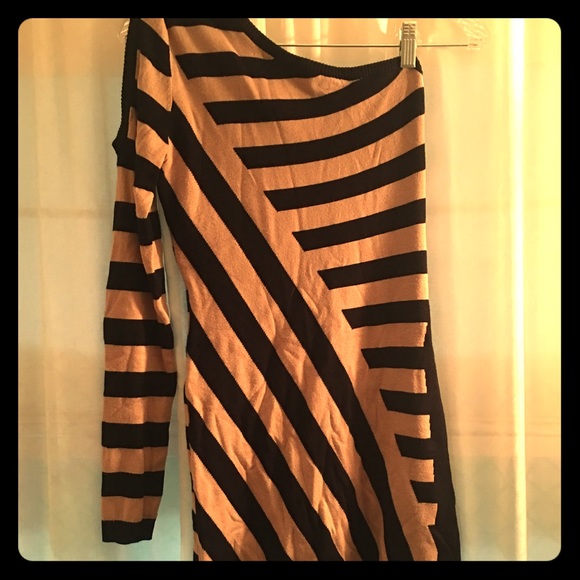 One shoulder sweater dress, size M