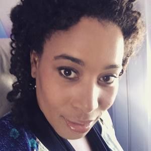 Meet your Posher, Eve