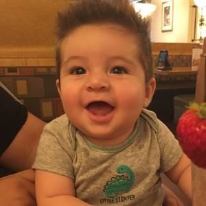 Meet your Posher, Javi