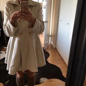 LAUNDRY by Shelli Segal off white winter coat