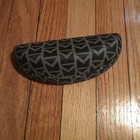 Michael Kors Logo glasses case