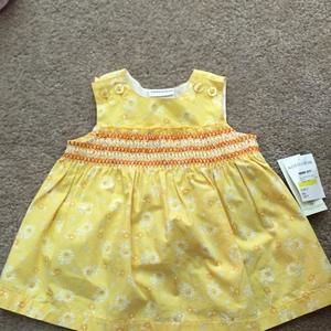 Laura Ashley girls set size 3months