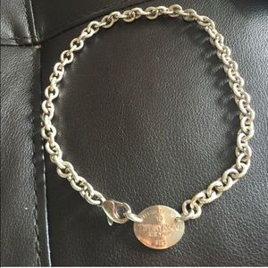Tiffany's necklace
