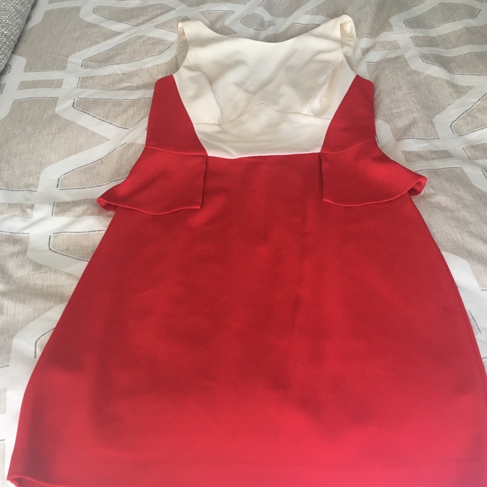 Max and Cleo NWT Size 12 cream & peplum dress