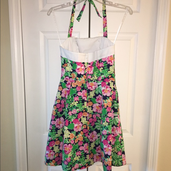 Lilly Pulitzer Halter Floral Dress 🌺 - Picture 3 of 4