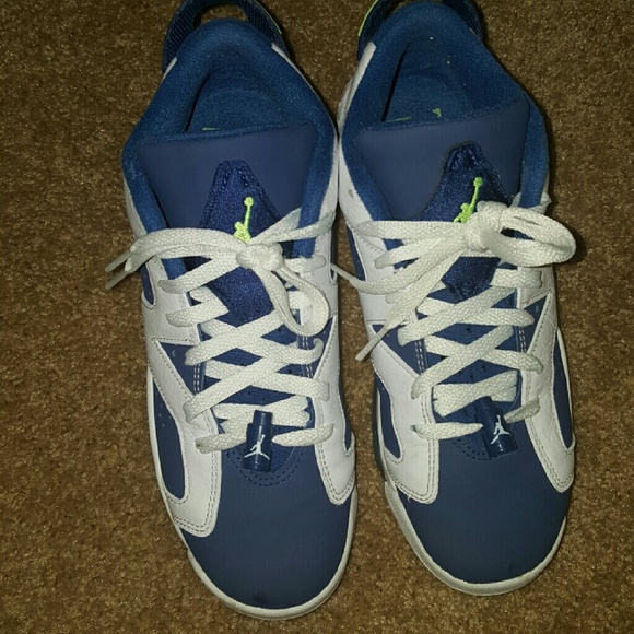 Jordan's size 7Y