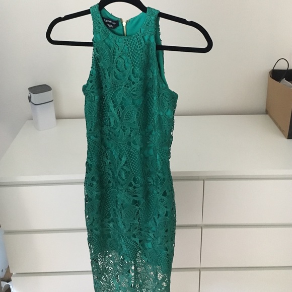 green lace tight dress
