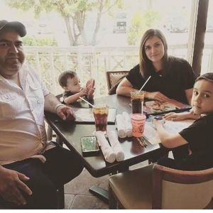 Meet your Posher, Andres