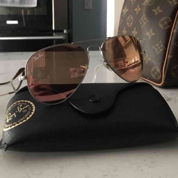 🔴SOLD🔴Ray Ban Aviators