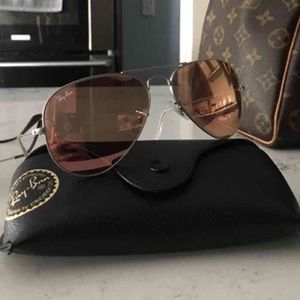 🔴SOLD🔴Ray Ban Aviators