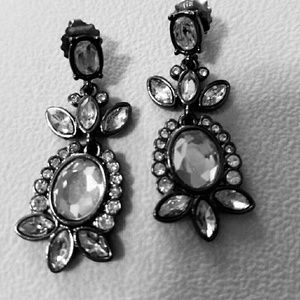 Lia sophia earrings
