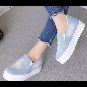 NEW! Women Casual Shoes