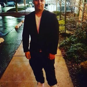 Meet your Posher, Amir