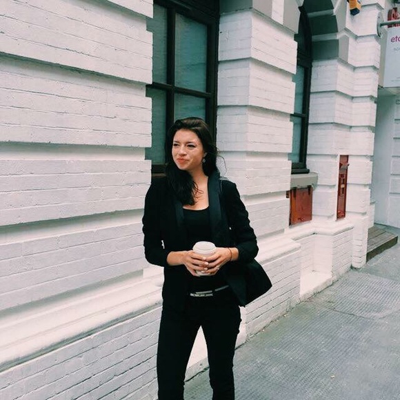 Meet your Posher, Victoria
