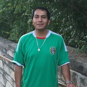 Meet your Posher, Alejandro