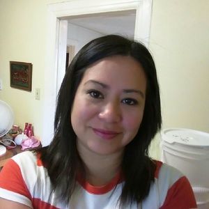 Meet your Posher, Lucinda