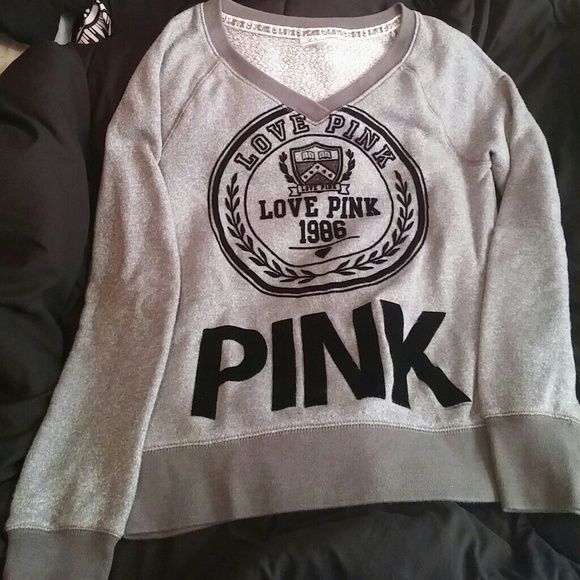 Love PINK sweatshirt
