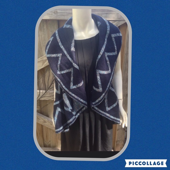 Studio JPR Blue Cowl Neck Sweater Medium