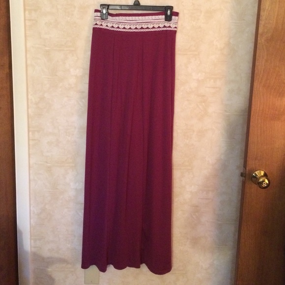 Maxi skirt
