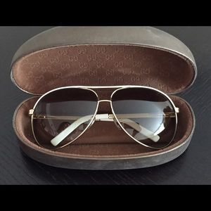 Gucci Gold/White Aviator Sunglasses with Top Bar