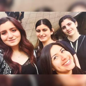 Meet your Posher, Angelia