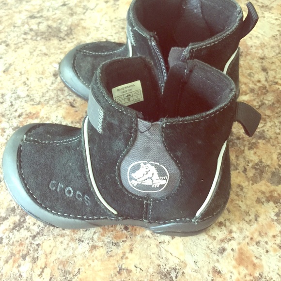 Boys Crocs boots