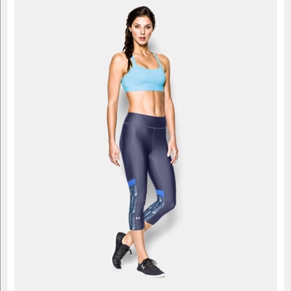 NWT Under Armour Novelty Capri Size: S