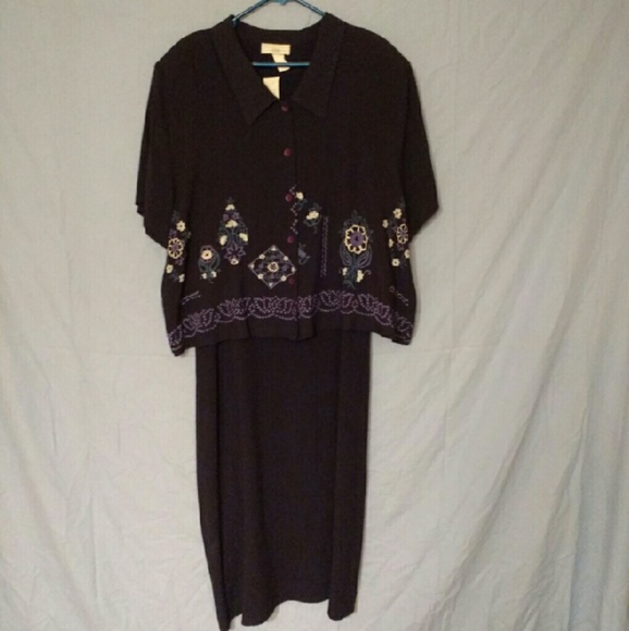 Navy blue dress with floral detail