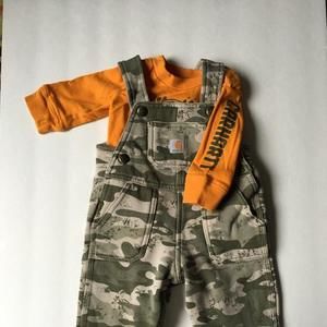 Carhartt 2 piece camouflage outfit