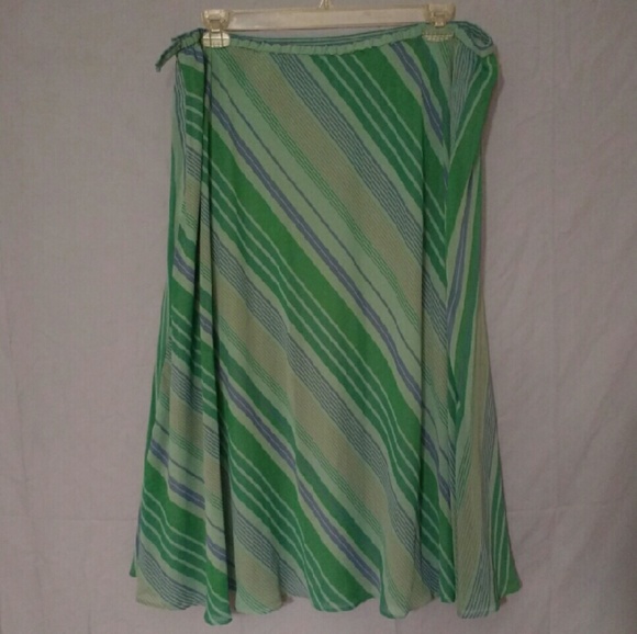 Coldwater Creek wrap style skirt - Picture 2 of 3