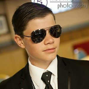 Meet your Posher, Joshua