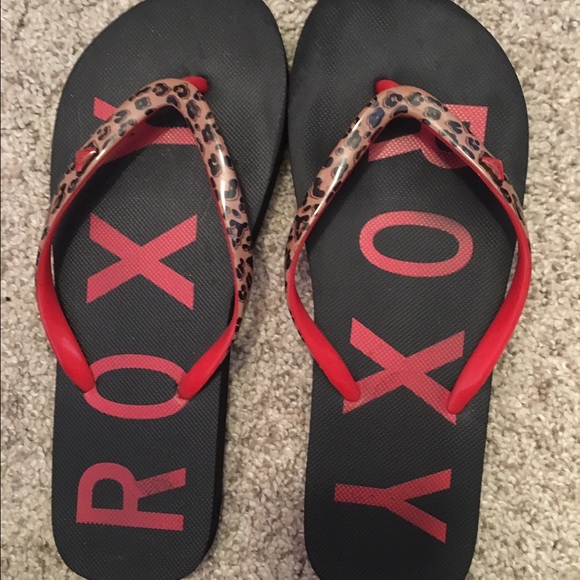 Roxy flip flops