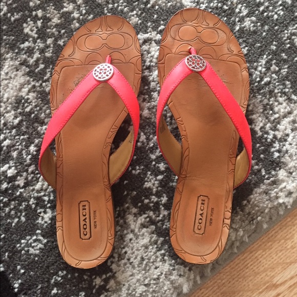 Great condition sandals, size 7.5