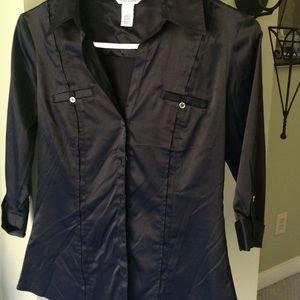 White House Black Market size 2 silky shirt