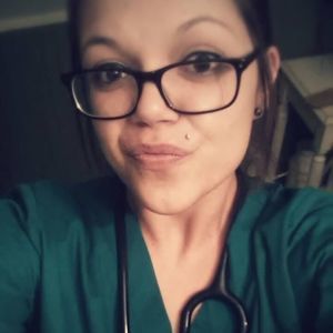 Meet your Posher, Crystal