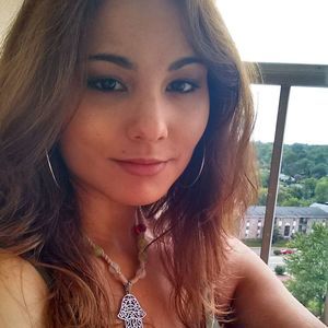 Meet your Posher, Dulce