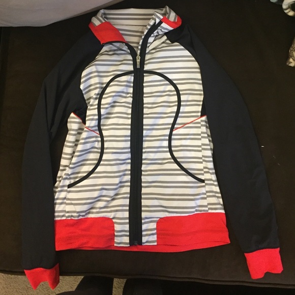 Lululemon active jacket - Picture 2 of 4
