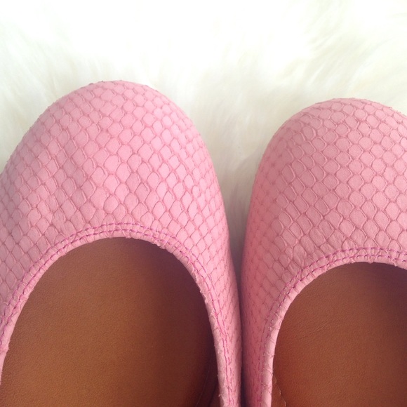 Brand new Lanvin flats - Picture 4 of 4