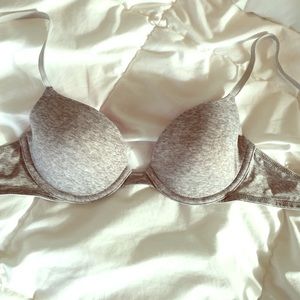 Victoria Secret Pink wear everywhere Demi bra