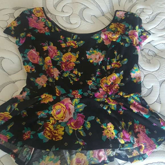 Floral Peplum Top *SOLD* - Picture 1 of 3