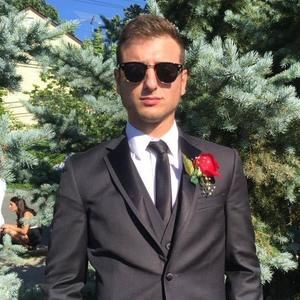 Meet your Posher, Anthony