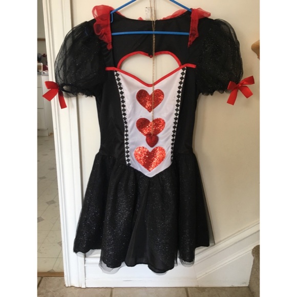 Queen of hearts costume
