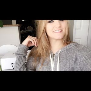 Meet your Posher, Jade