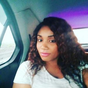 Meet your Posher, Mari