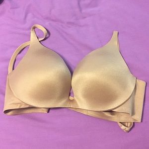 VS Nude Push-up Plunge Bra