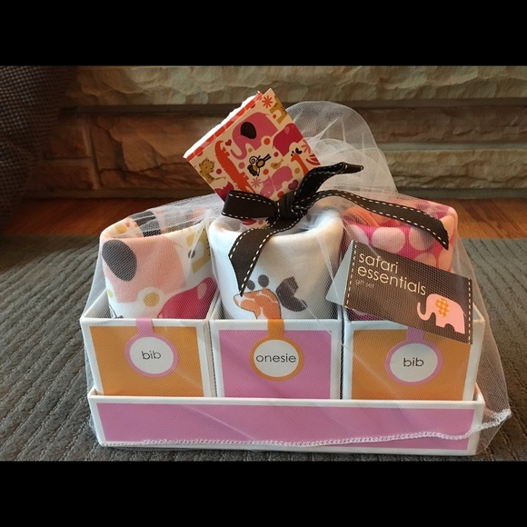 Safari Essentials Baby Girl gift set