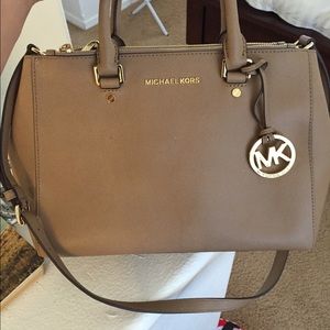Michael Kors Tote