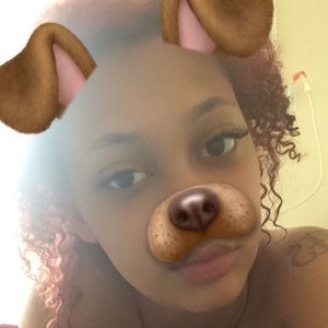 Meet your Posher, Khayla